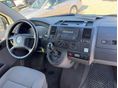 VOLKSWAGEN TRANSPORTER T5 2006 - 8