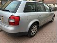 AUDI A4 2002/8 - 5