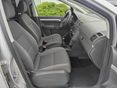 VOLKSWAGEN TOURAN 2015/4 - 5
