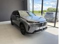 PEUGEOT 5008 1.2 Hybrid Allure e-DCT6 (7 személyes ) Drive Assist csomaggal. Szalonautó