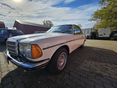 MERCEDES-BENZ 230 1980/3 - 4