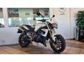 TRIUMPH STREET TRIPLE 675 R 2010/2 - 1
