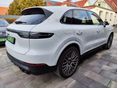 PORSCHE CAYENNE 2022 - 3