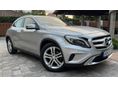 MERCEDES-BENZ GLA 220 CDI d Urban 4Matic 7G-DCT Apple CarPlay/Vonóhorog