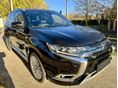 MITSUBISHI OUTLANDER 2.4 PHEV Instyle Premium 4WD CVT FULL EXTRA NAPFÉNYTETŐ. 360 KAMERA BILED.VONÓHOROG