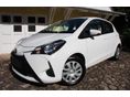 TOYOTA YARIS 1.0 VVT-i Active GYÁRI FÉNYEZÉS / GARÁZSBAN TARTOTT / SZERVÍZKÖNYVES / SÁVTARTÓ / TÉLI SZET