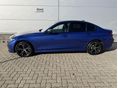 BMW 330 2024/10 - 3