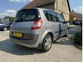 RENAULT SCENIC 2004/5 - 3