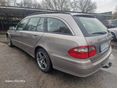 MERCEDES-BENZ E-OSZTÁLY 2009/2 - 4