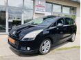 PEUGEOT 5008 1.6 HDi Premium 2TR