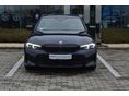 BMW 330 2024/10 - 5