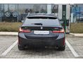 BMW 330 2024/10 - 6