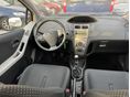 TOYOTA YARIS 2010/3 - 4