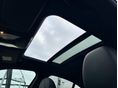 BMW 318 2023/9 - 14