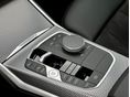 BMW 318 2023/9 - 15