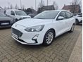 FORD FOCUS 1.5 EcoBlue Connected Szervizkönyv / Navi / Ülésfűtés / Sávtartó / Vonóhorog