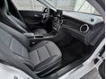 MERCEDES-BENZ CLA 200 2018/4 - 6