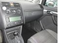 VOLKSWAGEN TOURAN 2006/6 - 10