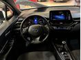 TOYOTA C-HR 2017/10 - 21