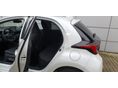 TOYOTA YARIS 2025 - 5