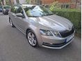 SKODA OCTAVIA Combi 2.0 CR TDI SCR Style DSG7 Mo-i rendszeresen szervizelt - vonóhorog - automata - 8gumi - panoráma - dashcam