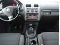 VOLKSWAGEN TOURAN 2010 - 5