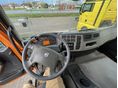 VOLVO 2015/8 - 9