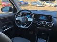 MERCEDES-BENZ EQA 2022 - 7