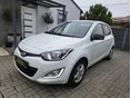 HYUNDAI I20 1.25 Go! Brasil Plus KARAMBOLMENTES egygazdás végig vezetett szervízkönyvel garanciális gépjármű