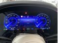 MERCEDES-BENZ EQS SUV 2023 - 22