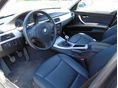 BMW 318 2008/4 - 5