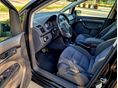 VOLKSWAGEN TOURAN 2010/8 - 18