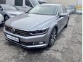 VOLKSWAGEN PASSAT 2018/2 - 1