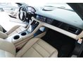 PORSCHE TAYCAN 2021 - 16