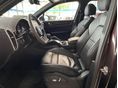 PORSCHE CAYENNE 2020 - 9