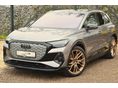 AUDI Q4 2022/10 - 3