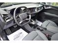 AUDI Q4 2022/10 - 5