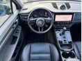 PORSCHE MACAN 2023 - 12