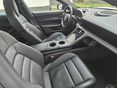 PORSCHE TAYCAN 2022 - 12