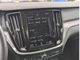 VOLVO V60 2020 - 13