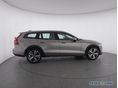 VOLVO V60 2020 - 11