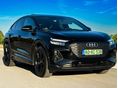 AUDI Q4 2022/12 - 2