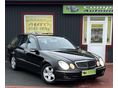 MERCEDES-BENZ E 240 T Avantgarde (Automata) IGEN RITKA 6 HENGERES BENZIN MOTORRAL! FRISS MŰSZAKI!