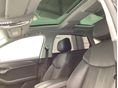 AUDI A8 2022 - 15