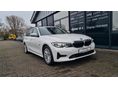 BMW 330 2022 - 1