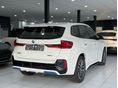 BMW IX1 2023 - 13