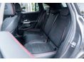 MERCEDES-BENZ GLA 200 2024/8 - 26
