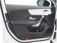 MERCEDES-BENZ A 250 2025/8 - 9