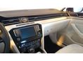 VOLKSWAGEN PASSAT VIII 2017/8 - 7