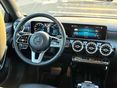MERCEDES-BENZ A 180 2019/7 - 11